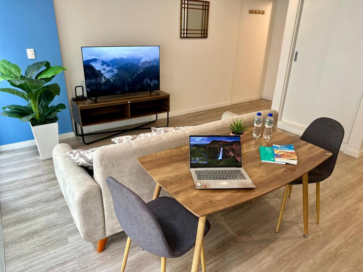 Casa Quark Apartments Lima Room photo